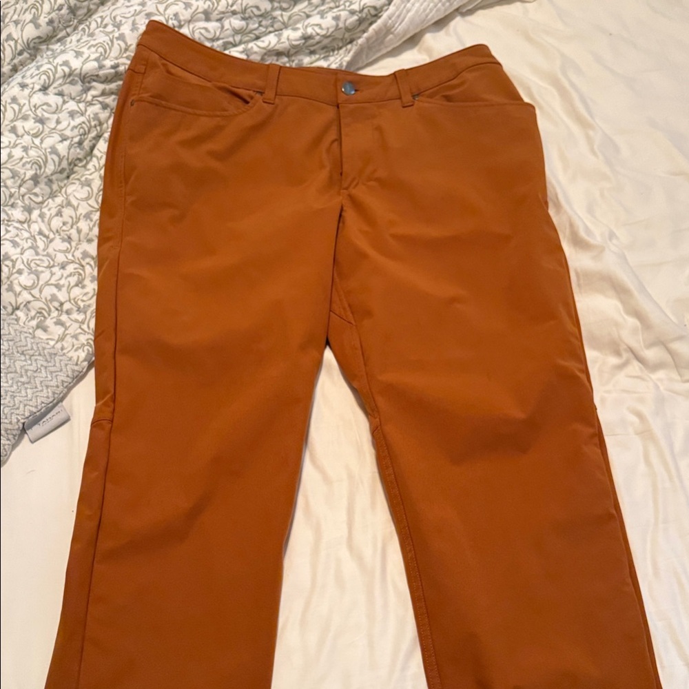 lululemon athletica Men's Copper Chinos
